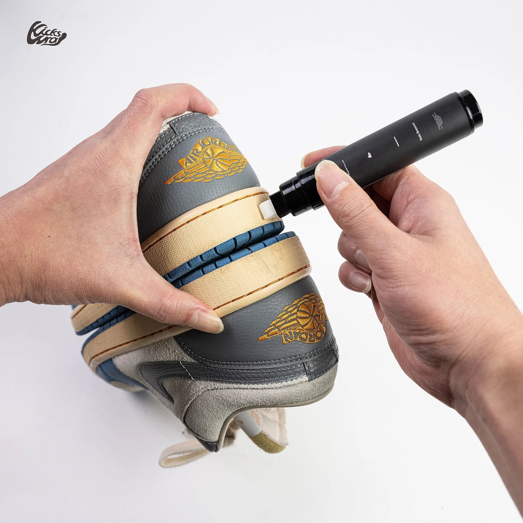 Kunstrasen クンストラーゼン 「Spot Remover」2015 （Slanted